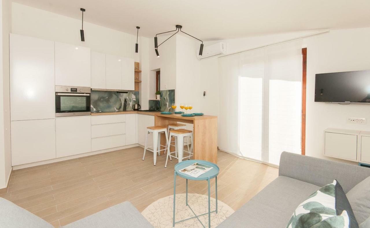 Ante Apartments Duće المظهر الخارجي الصورة